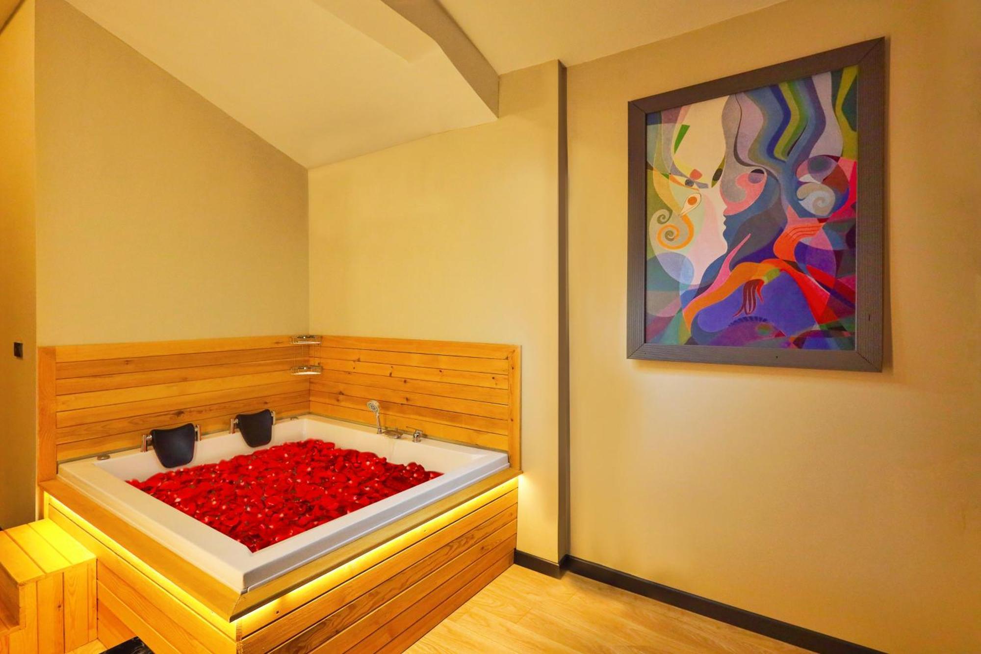 1314 Suite Hotel Istanbul Arnavutkoy 外观 照片